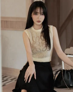 The Spectacular Transformation of Bich Phuong: From Pop Star to Fashion Icon - image 2