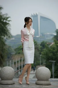 IESS Xiao Liu Urban Beauty Collection - Modern City Style and Sophistication - image 75