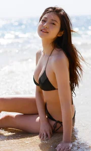 The Radiant Beauty and Cinematic Charm of Japanese Star Imada Mio - image 34