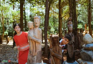 Discovering Mang Den Art Garden: A Cultural Highlight in Kon Tum Tourism - image 4