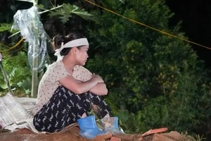 A Heartbreaking Wait: Mother and Child Long for Lost Husband - image 12