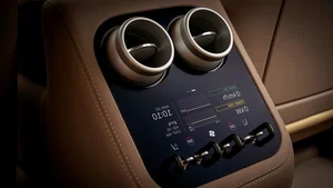 Ferrari Luce: The 1,000 HP Electric Revolution from the Prancing Horse - image 13