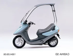 The Legendary Honda Cabina: A 90s Roofed Scooter That Defied Physics - image 5