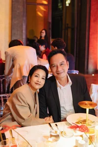 My Linh and Anh Quan: The Secrets to a Harmonious 30-Year Marriage in the Public Eye - image 2