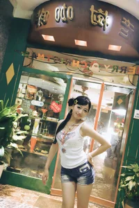 Elegant Portrait Collection: YiTuYu Art Language Vol.10216 with Lin Lin (10P) - image 0