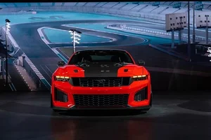 Experience the raw power and elegance of the 2026 Ford Mustang Dark Horse SC - image 3