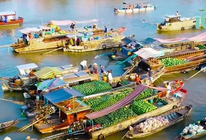Exploring the River City Charm: Ngoc Trinh Visits Quoc Truong’s Scenic Hometown - image 4