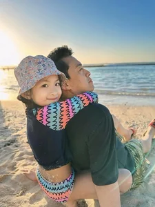 Lam Trường Shares Heartwarming Family Travel Moments with Wife and Daughter - image 2
