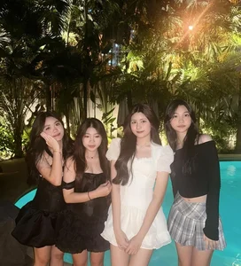 Hạt Dẻ Poolside Birthday Celebration Gallery - Stunning Lifestyle Photography - image 9
