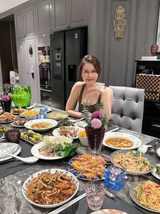 Celebrity Milestones and Glamour: Bao Thy’s Journey and Thu Quynh’s Style Transformation - image 1