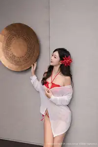 Tang An Qi: Serene Beauty Amidst Nature in XiuRen Photo Set No.10662 - image 19