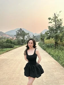 The Timeless Beauty of Hanoi’s Iconic Hot Teen: A Journey Through Time - image 5