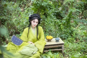 Artistic Expressions: Miao Su Su in YiTuYu Art Language Vol.7320 - image 31