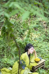 Artistic Expressions: Miao Su Su in YiTuYu Art Language Vol.7320 - image 52