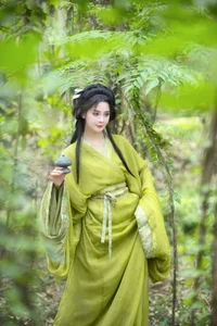 Artistic Expressions: Miao Su Su in YiTuYu Art Language Vol.7320 - image 27