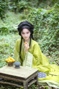 Artistic Expressions: Miao Su Su in YiTuYu Art Language Vol.7320 - image 6