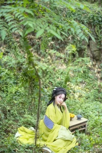 Artistic Expressions: Miao Su Su in YiTuYu Art Language Vol.7320 - image 39