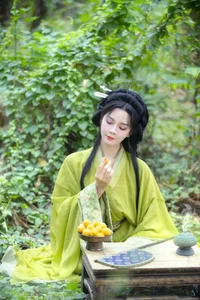 Artistic Expressions: Miao Su Su in YiTuYu Art Language Vol.7320 - image 37