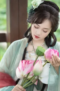 Art Language Vol.4783 featuring Qiu Da Da - Elegant Portrait Photography Gallery - image 0