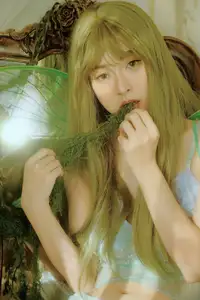 Xiao Man Transforms into a Dreamy Fairy in the Enchanting YiTuYu Vol.8739 Photo Series. - image 1
