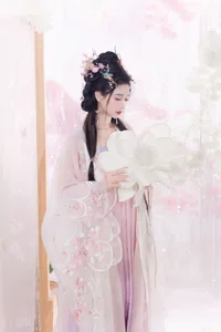 YiTuYu Art Language Vol.6708: Qi Luo Sheng De Xiao Su Su Visual Journey - image 17