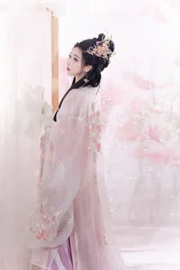 YiTuYu Art Language Vol.6708: Qi Luo Sheng De Xiao Su Su Visual Journey - image 0