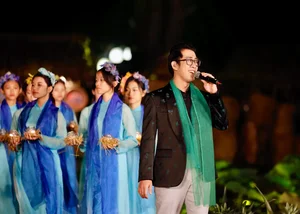 Designer Minh Hạnh and Singer Khang Ngọc: A Journey Honoring Ethnic Culture Through Vietnamese Art - image 0