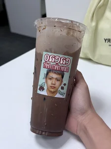 Gen Z Marketing Genius: The Viral Cocoa Shop Taking Social Media by Storm - image 6