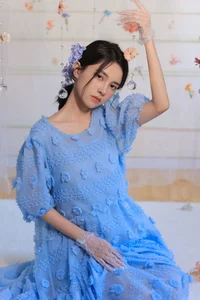 YiTuYu Art Language Vol.7414: Captivating Portraits of Pa Pa Xiao Gong Zhu - image 12