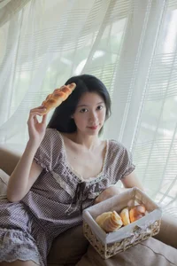 Artistic Expression in YiTuYu Art Language Vol.5212 Showcasing Model Si Mao Shao Nu - image 0