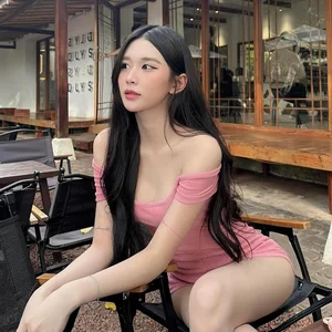 Rapper B Ray Rumored New Girlfriend: Stunning Celebrity-Like Beauty Revealed - image 6