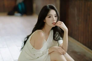 YiTuYu Art Language Vol.6807 Elaine: Elegant Portraiture and Visual Art - image 10
