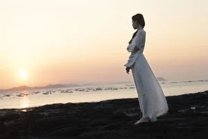 YiTuYu Art Language Vol.9779: 'Jin Tian He Guo Cha' – A 14P Journey into Lifestyle and Aesthetic Art - image 0