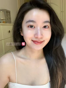 Achieving Better Skin at 34 Than at 20: 3 Life-Changing Habits Beyond Expensive Skincare - image 3