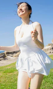 Miu Shirahama Digital Photo Book: The Promise of That Day and Adult Answers - image 0