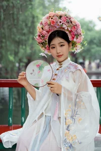 Stunning Visuals: YiTuYu Art Language Vol.10161 Qi Yu Gallery - image 1