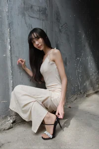 IESS Chiness Model Tuan Tuan: Elegant High Cut and Long Legs Gallery - image 22