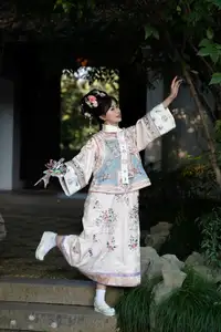 YiTuYu Vol.8552: Jiao Yi Zhi Sui Sui – Captivating Ancient Beauty & Traditional Artistry - image 18