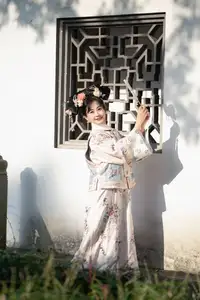 YiTuYu Vol.8552: Jiao Yi Zhi Sui Sui – Captivating Ancient Beauty & Traditional Artistry - image 24