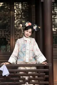 YiTuYu Vol.8552: Jiao Yi Zhi Sui Sui – Captivating Ancient Beauty & Traditional Artistry - image 37