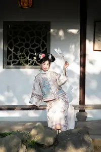 YiTuYu Vol.8552: Jiao Yi Zhi Sui Sui – Captivating Ancient Beauty & Traditional Artistry - image 45