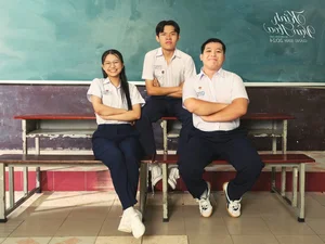 Kinh Van Hoa Reunion: Anh Dao's Surprising Beauty and Nostalgic Memories - image 4