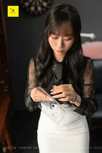 IESS Meixi Cafe Fantasy Gallery: Elegant Chinese Model Photography - image 94
