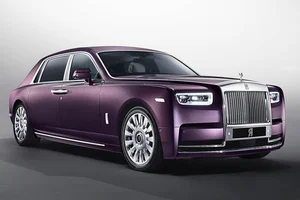 Celebrating a Century of Luxury: The Legendary Rolls-Royce Phantom Marks Its 100th Anniversary - image 6