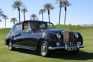 Celebrating a Century of Luxury: The Legendary Rolls-Royce Phantom Marks Its 100th Anniversary - image 1