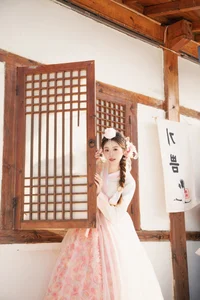 Stunning Visuals in YiTuYu艺图语 Art Language Vol.7340 Featuring Fei Tian Xiao Mo Nu - image 24