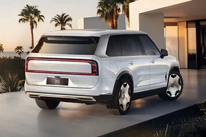 Zeekr 9X: The Luxury Electric SUV That Charges 380km in Just 9 Minutes - image 0