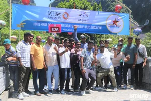 Massive Indian Delegation Visits Trang An: A Milestone for Vietnam Tourism - image 4