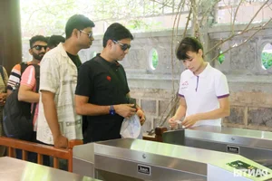 Massive Indian Delegation Visits Trang An: A Milestone for Vietnam Tourism - image 7