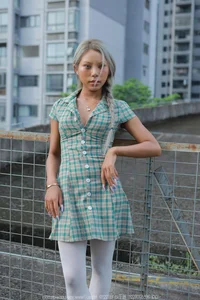 Elegant IESS Jiao Jiao Double White Fashion Photography Gallery - image 12